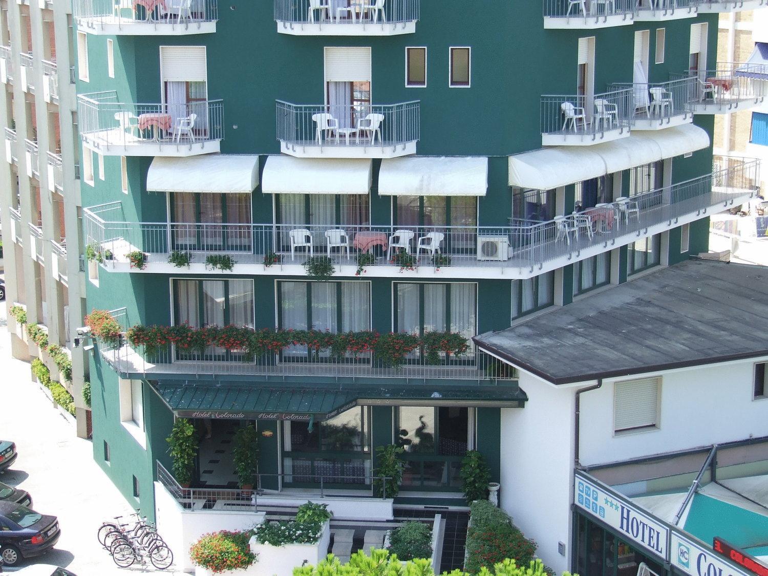 Hotel Colorado Lido di Jesolo Bagian luar foto